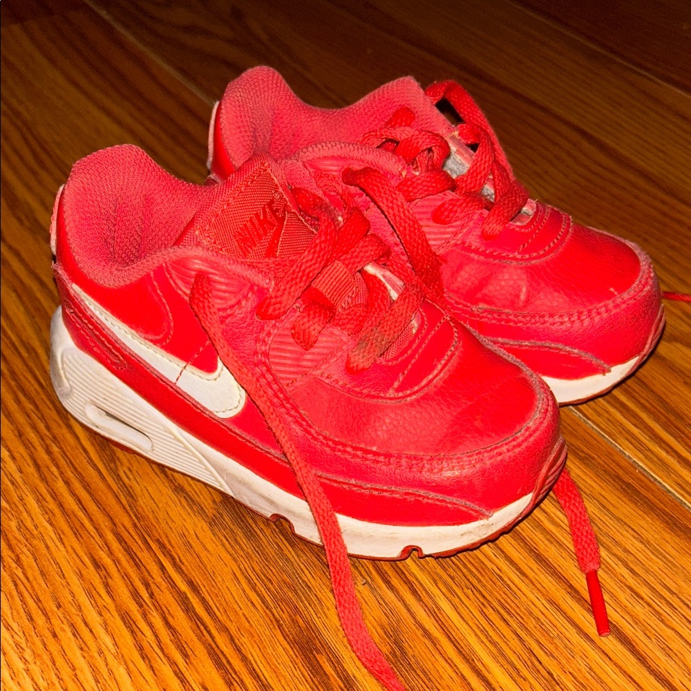Nike Kids Red and White Low-Top Sneakers